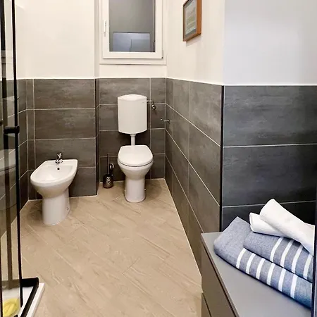 Casa Genova 1/2/3 Апартаменты *