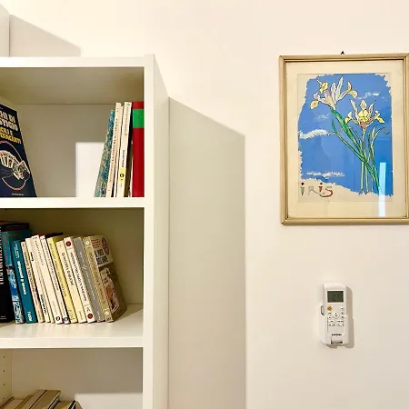 Casa Genova 1/2/3 アパート