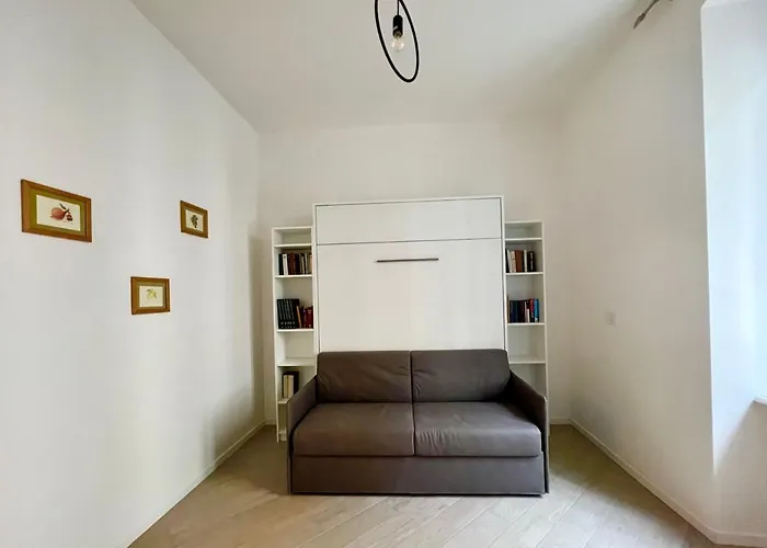 Apartment Casa Genova 1/2/3 *