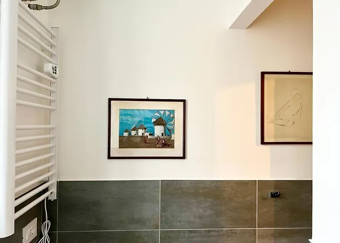 Casa Genova 1/2/3 * Turín